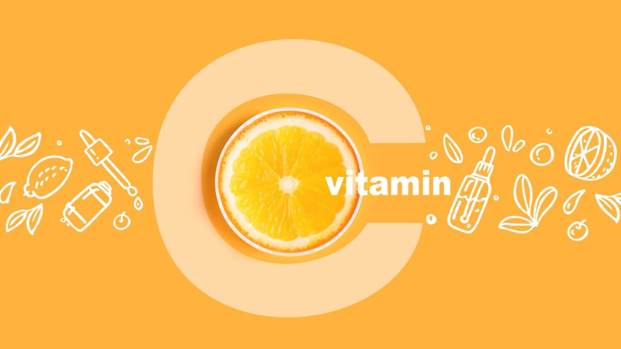 ESSENQO Vitamin C Face Serum with Allantoin, Hyaluronic acid and Niacinamide (30 ml)